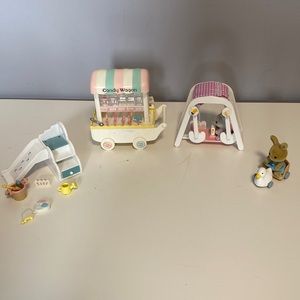 Sylvanian families set: sweet store & Nursey room